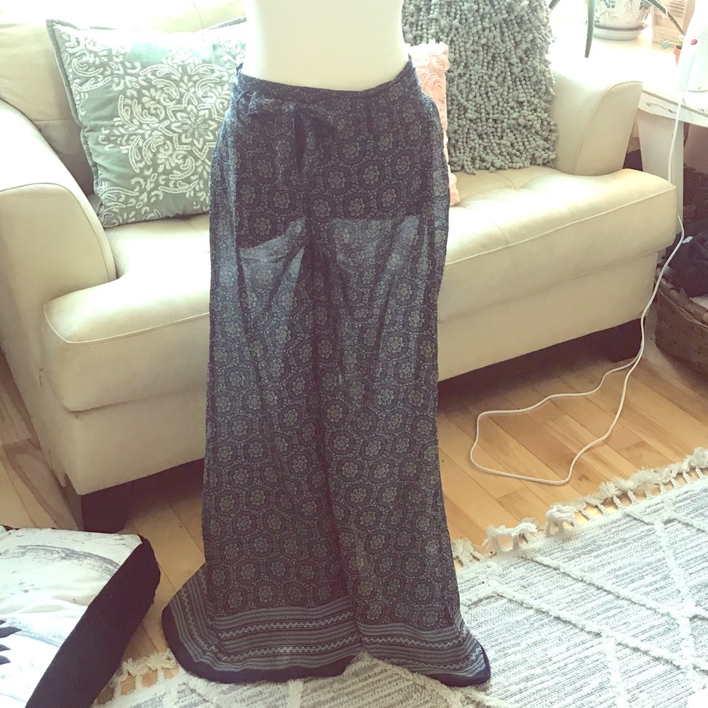 Wide Leg Patterned Pants